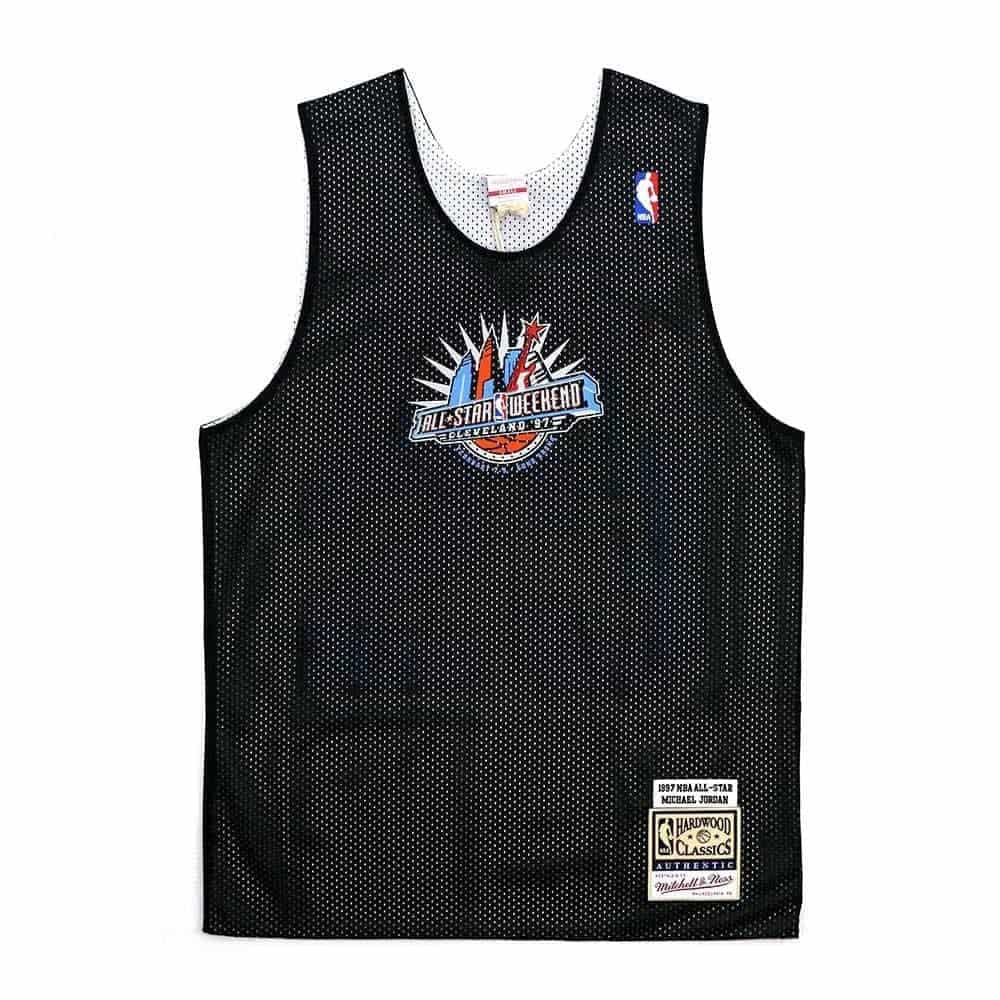 沒有NBA的日子快悶壞? NBA Store Taiwan推出「Jordan 84年奧運球衣」邀球迷共度經典 4 1587033237 db782391fdb7eb48211716bffb6b0d61