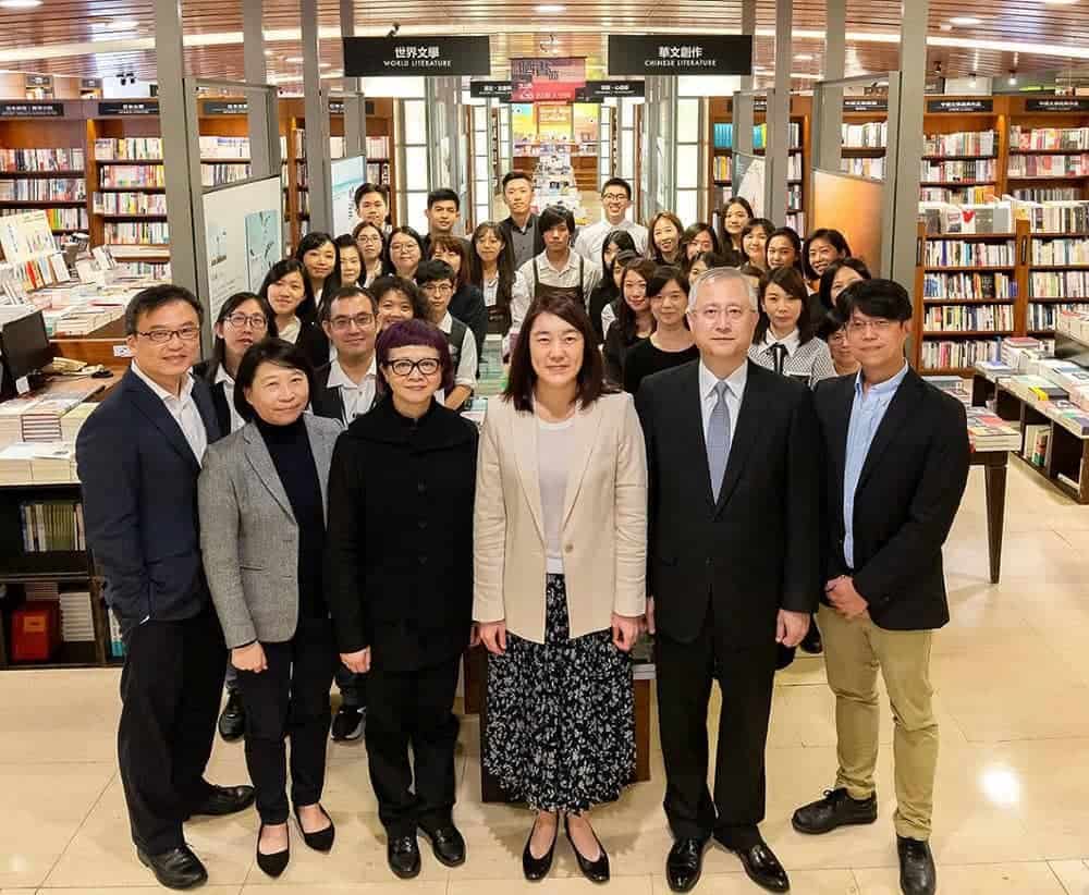 敦南再見!誠品信義店無縫接軌「新24小時書店」、5/29起試營運 3 1587631888 618a106833a2947a3decd04f92a5e040