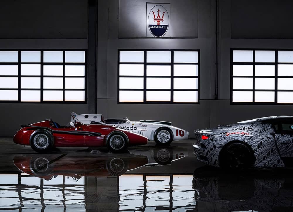 致敬傳奇車手Stirling Moss爵士!Maserati MC20客製塗鴉原型車亮相 4 1589438708 cf50a285a4fd4135db1e2f7e099e4d0f