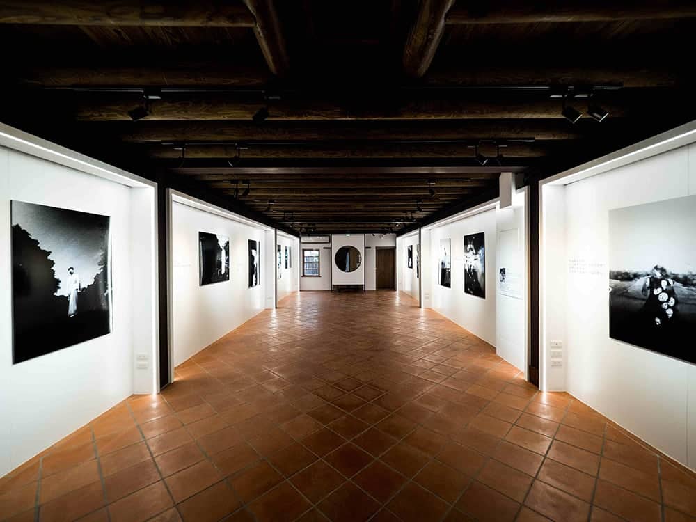 Olympus Plaza Taipei大稻埕邂逅時尚攝影大師、《暫停》江俊民影像展即日起開展! 2 1590150870 122609751b5f80ff9951e39d8b34a429