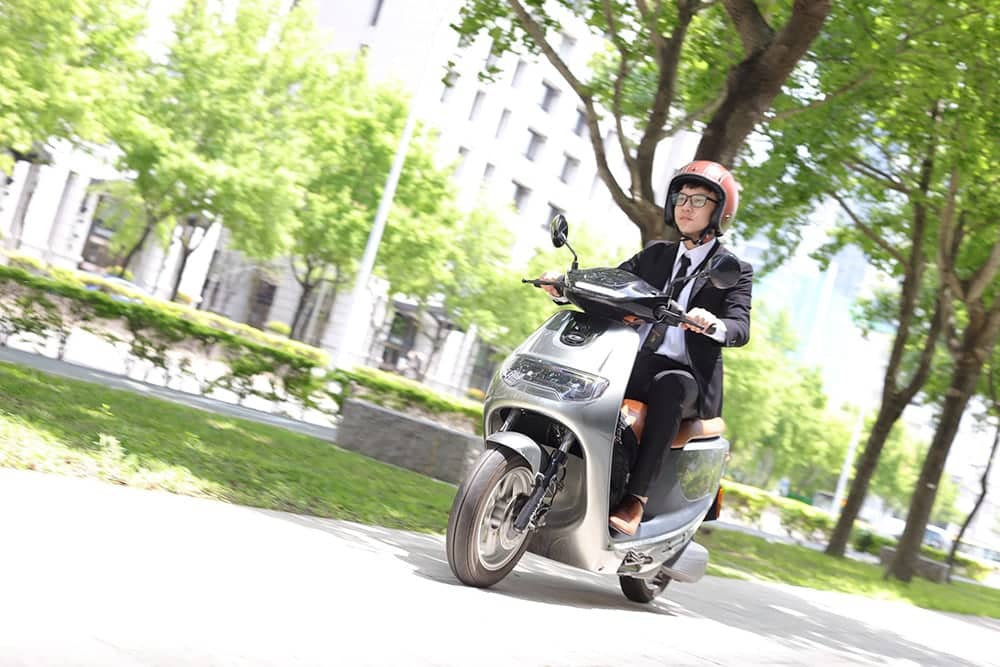 emoving iE125全新車型「超質款」預購開跑、搭配補助最低入手價不到25,000元! 1 1591774895 977fe069ff14c3628ceaf5bea1c6252f
