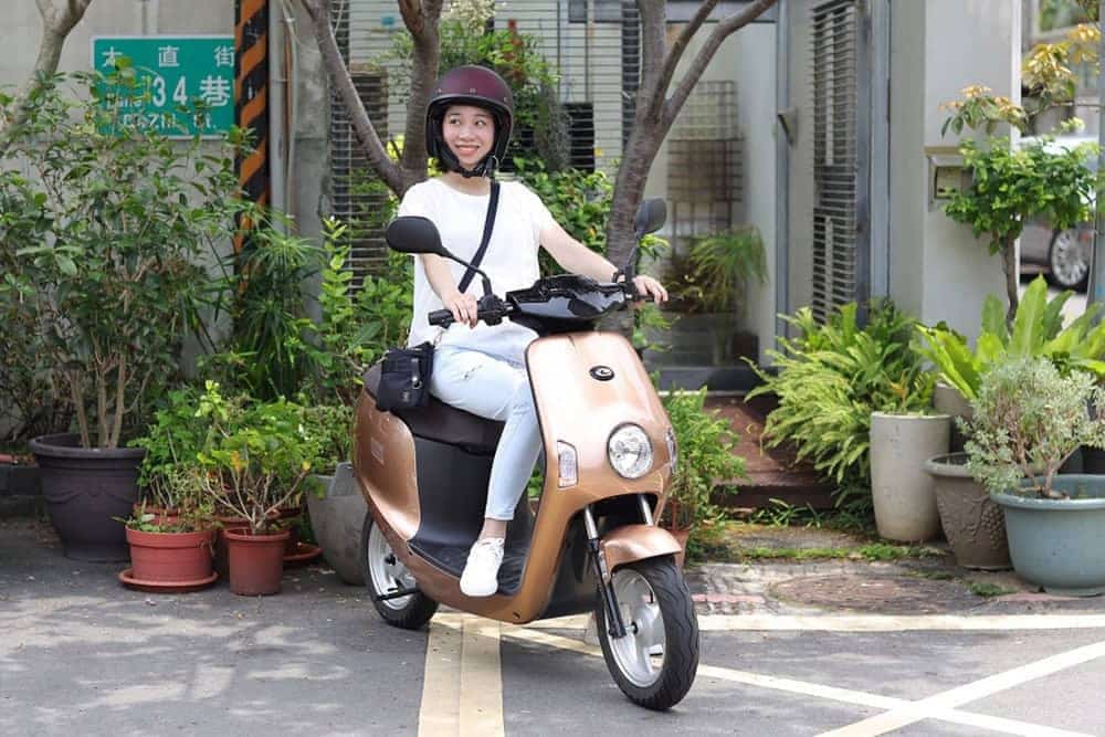 emoving電動自行車推振興券3倍變10倍優惠、最低2.3萬元起!另推iE125超質款新上市 3 1593691135 e36ccaff9fda9201afe911178d24812c