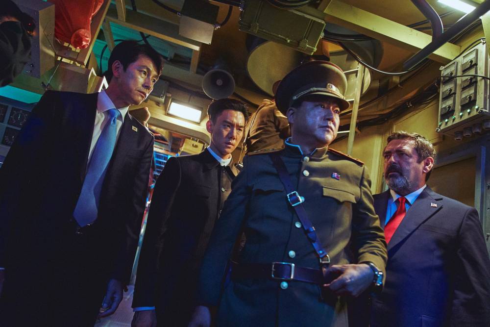 齊名奉俊昊、延尚昊 億萬導演梁宇皙推新作《鋼鐵雨:深潛行動》 3 1594813152 7f0ac533f747e3f0bf5f24e1ca53ffbf