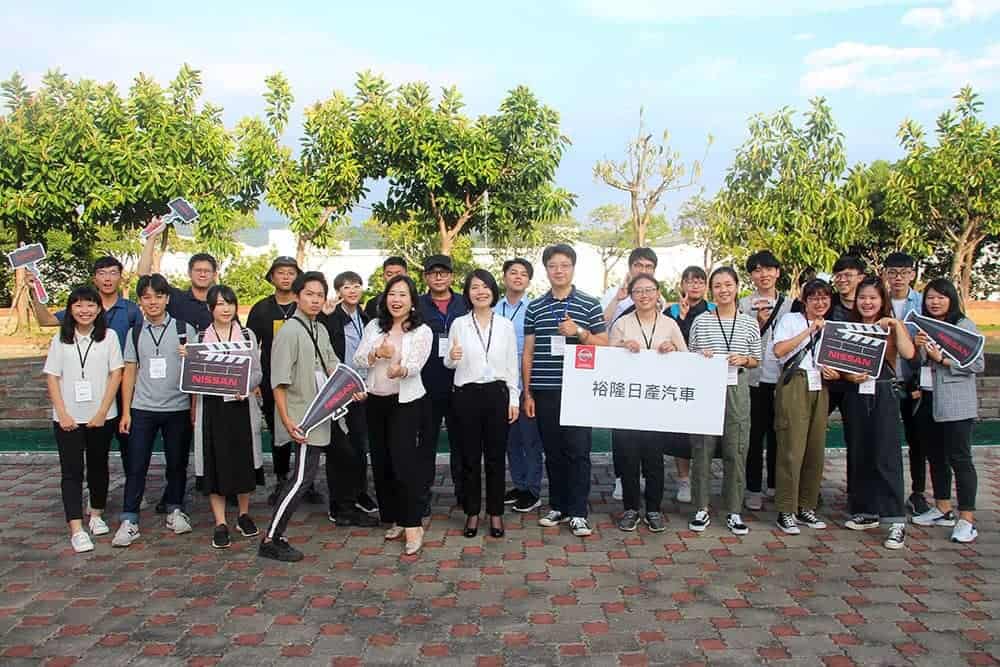 Nissan Leaf for Change決選團隊參訪裕隆日產!專業試車跑道試乘GT-R、影音專家Workshop拍攝實作 3 1596456386 5c3e92ffd856fac4d5000b41d4d268e4