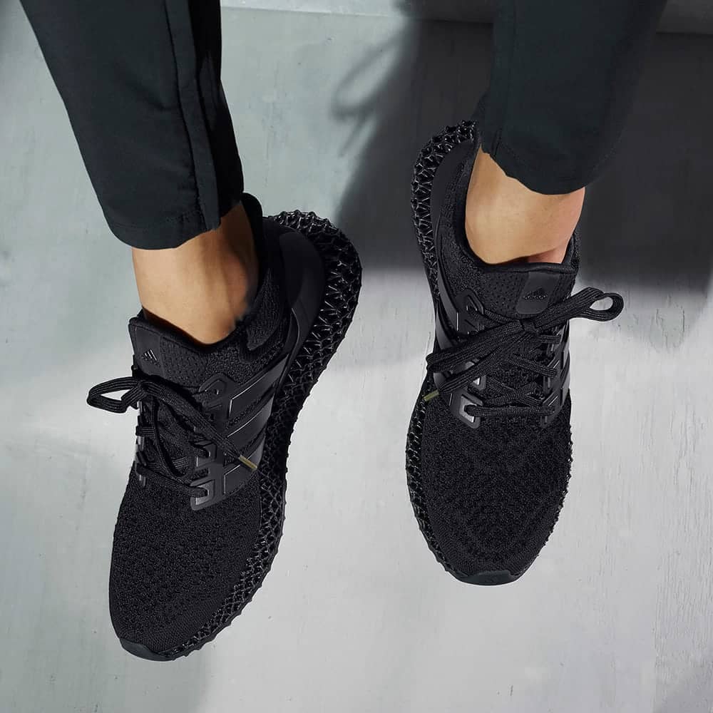 adidas ULTRA4D "Triple Black"新配色登場、純黑鞋身完美加乘4D科技中底! 4 1602126579 82cefa19f053e25375beef8e7027fa8b
