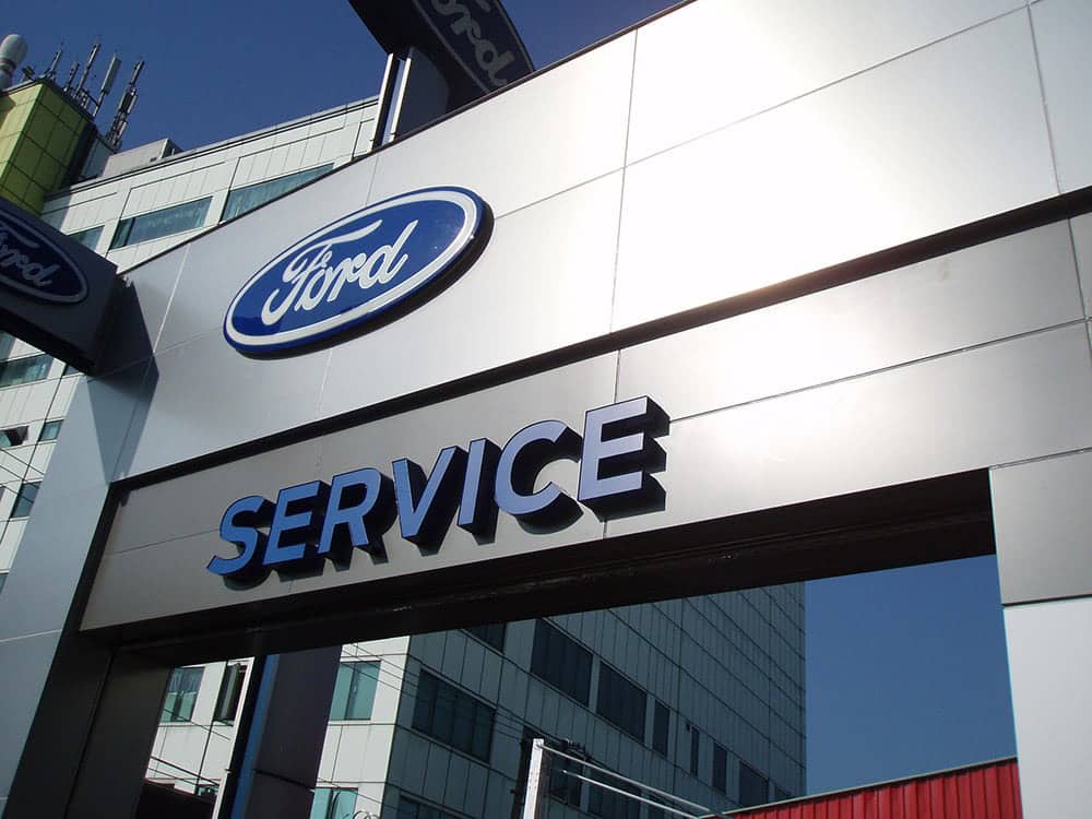 「烟花」颱風來襲!Ford關心行車安全宣導四字口訣、提供受災車主免費拖吊服務 1 1627040627 3114a839efaadf998b4e36bd039b7a65