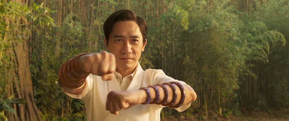 《尚氣與十環傳奇》橫掃週末北美台灣票房!梁朝偉出道40年第一個反派角色給了漫威 1 1631082117 7e27adc29a02a9747355c8987d2523be