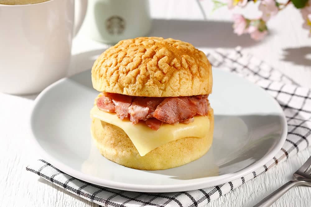 星巴克「叉燒菠蘿堡」新登場!外送平台點購享優惠、LINE禮物祭組合折扣 1 1682599966 83c7df6b93966f079a05259e03506bba