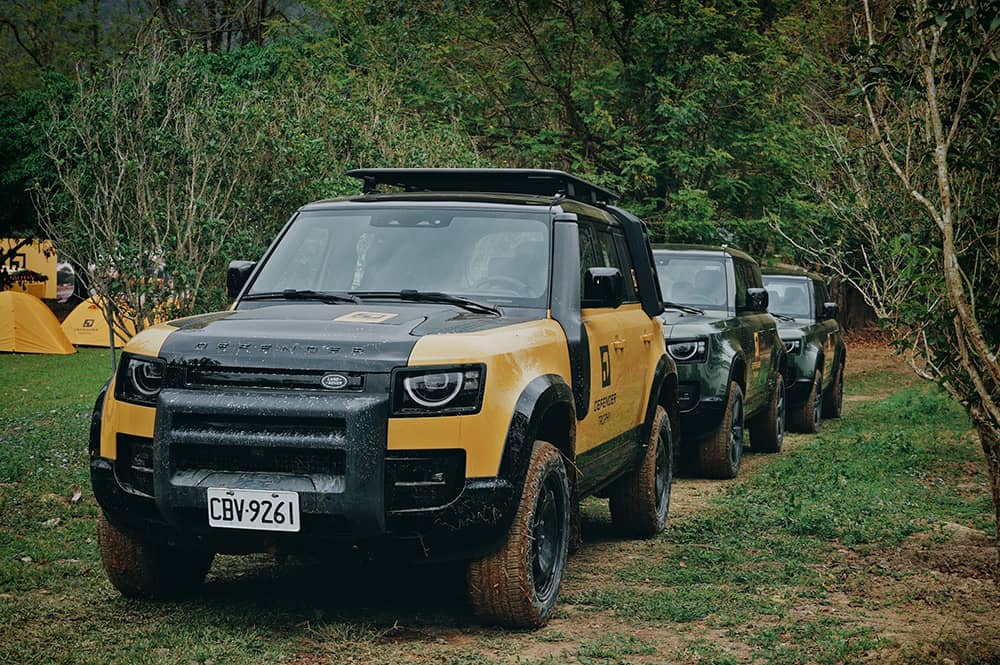 Defender Trophy Edition限定版在台發表上市!售價369萬元、限量導入50台 1 1773152543 841fe3bf908bf9347ece240308463cbf