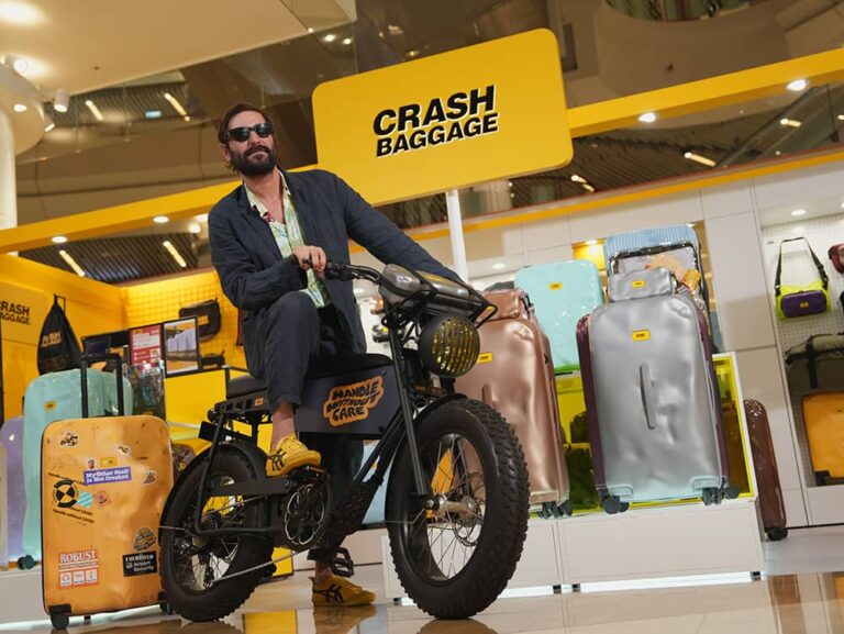 義式搞怪遇上德系硬派！Crash Baggage跨界Urban Drivestyle限量打造聯名電輔車