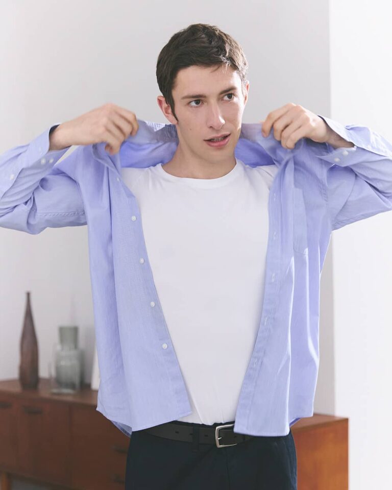 極端高溫穿搭有解！UNIQLO AIRism應援各行各業抗酷暑、內搭一件舒適升級
