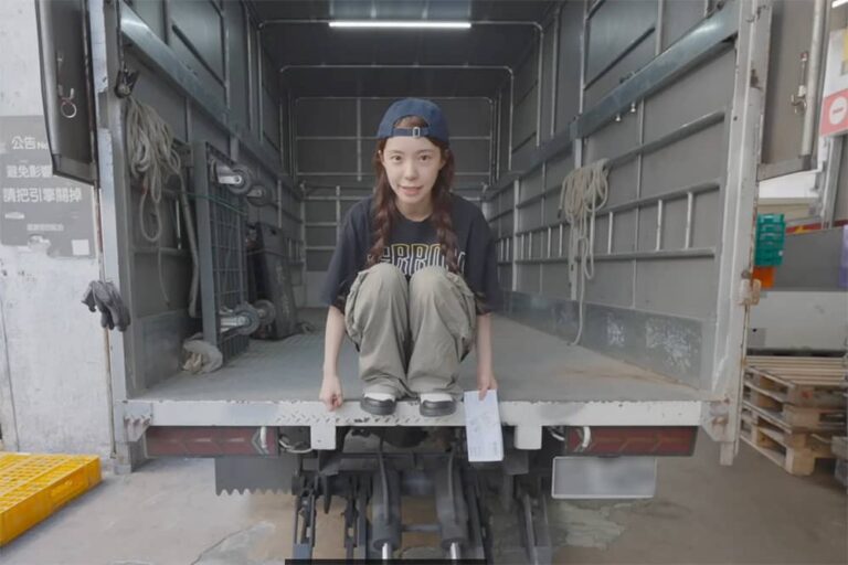 生日大手筆！李多慧把50萬物資裝滿一整台大卡車 帶領團隊深入台灣偏鄉送暖
