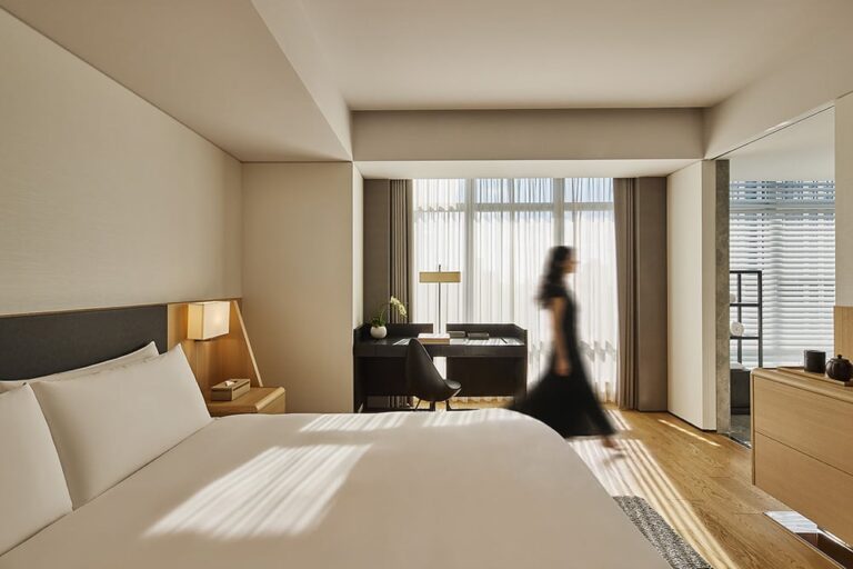 把八月留給相聚！高雄然一酒店推「夏日藏禮」住房專案、期間限定加贈8888點
