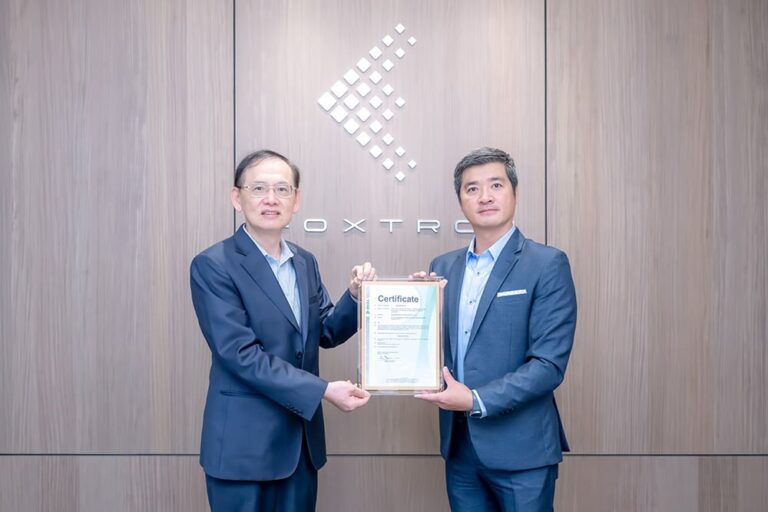 強化車輛資安與OTA更新管理！鴻華先進取得Dekra德凱ISO/SAE 21434、ISO 24089雙證書