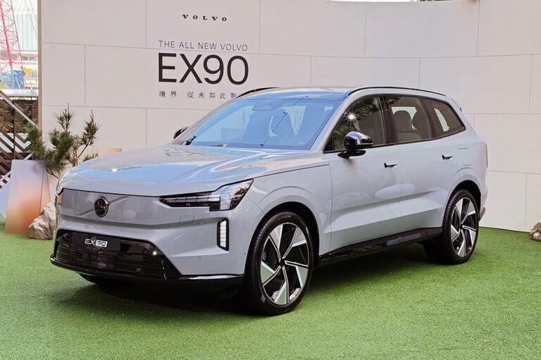 Volvo EX90純電旗艦295萬起在台上市！首月入主Plus車型享3萬升級「雙前座冷熱通風座椅」